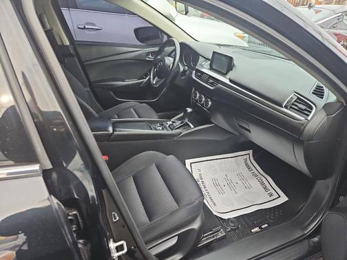 2016 Mazda Mazda6 i Sport