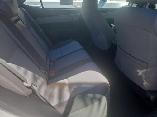 White 2017 Toyota Corolla LE