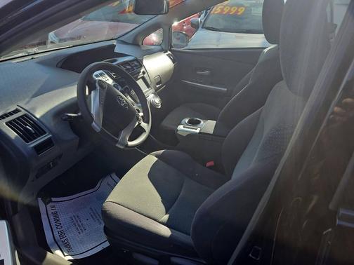 2012 Toyota Prius v Five