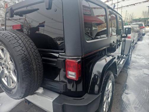 2012 Jeep Wrangler Unlimited Sahara