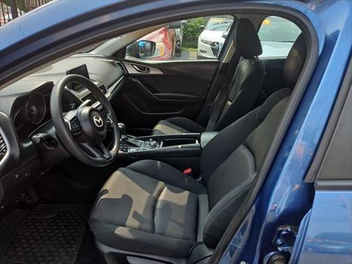 2017 Mazda Mazda3 Sport