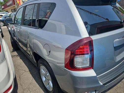 2016 Jeep Compass Latitude