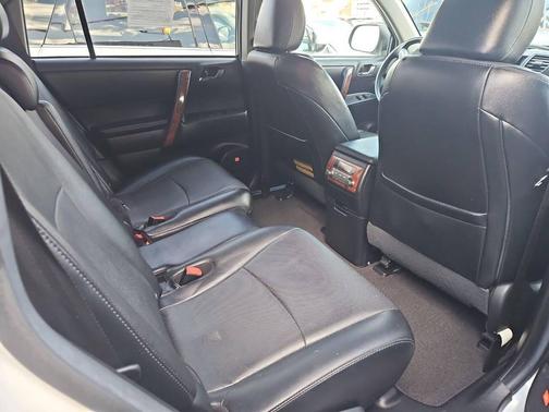 2012 Toyota Highlander Limited