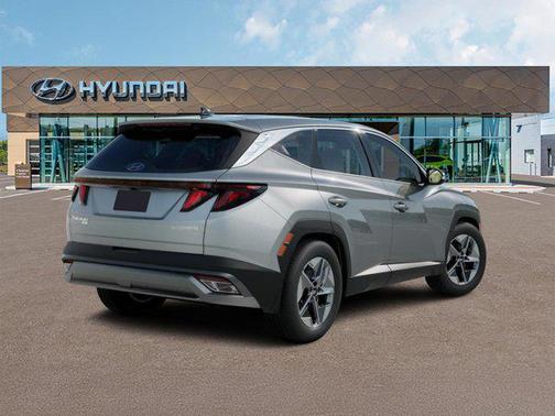 2026 Hyundai TUCSON Hybrid SEL