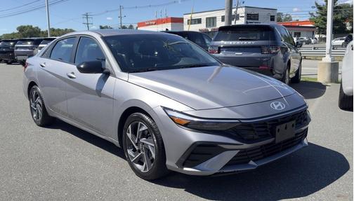 2025 Hyundai ELANTRA Sport