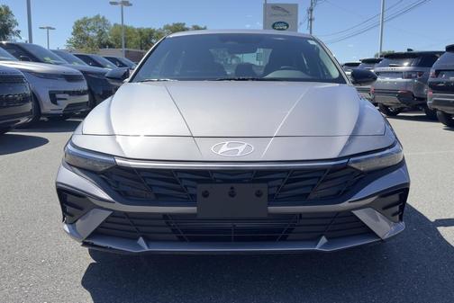 2025 Hyundai ELANTRA Sport