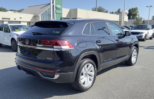 2022 Volkswagen Atlas Cross Sport 3.6L V6 SE w/Technology