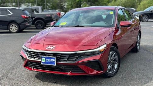 Ultimate Red 2024 Hyundai ELANTRA SEL