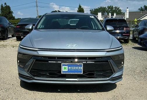 2025 Hyundai SONATA SE