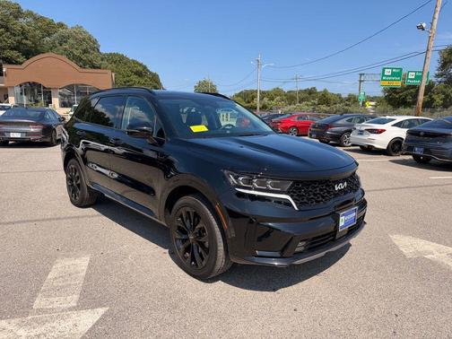 Ebony Black 2023 Kia Sorento SX