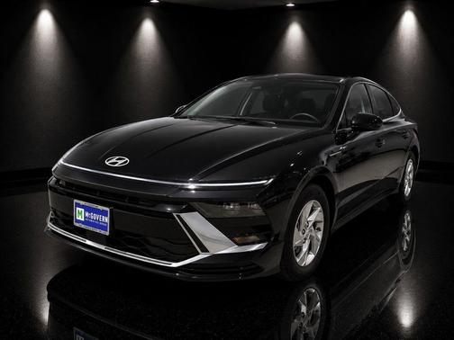Carbon Blue 2025 Hyundai SONATA SE