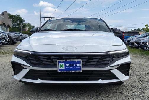 2025 Hyundai ELANTRA Sport