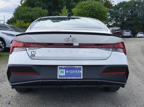 2025 Hyundai ELANTRA Sport