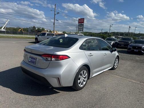 Classic Silver Metallic 2023 Toyota Corolla LE