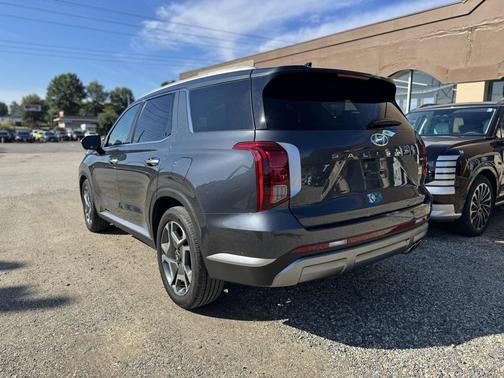 2025 Hyundai PALISADE SEL Premium