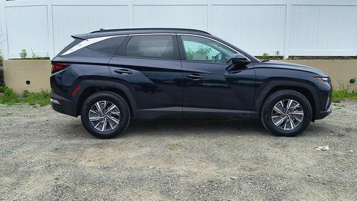 2024 Hyundai TUCSON Hybrid Blue