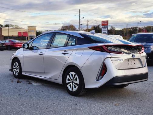 2018 Toyota Prius Prime Plus