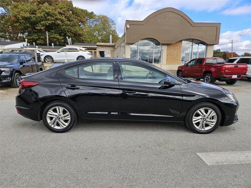 2019 Hyundai ELANTRA Value Edition