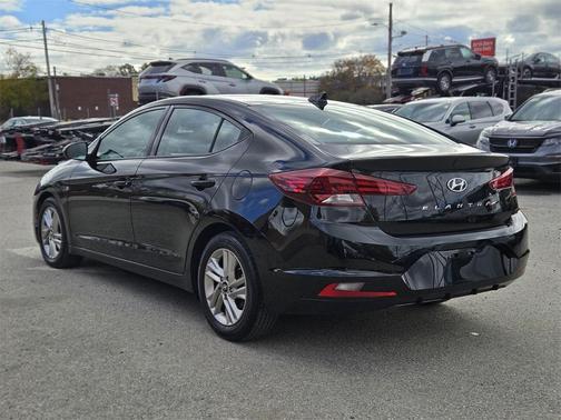 2019 Hyundai ELANTRA Value Edition