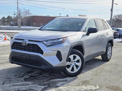 2023 Toyota RAV4 LE