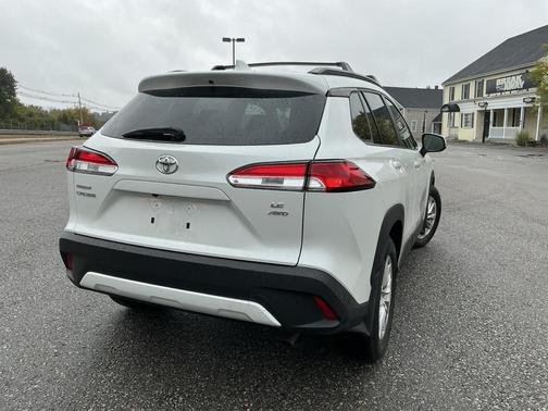 2022 Toyota Corolla Cross LE