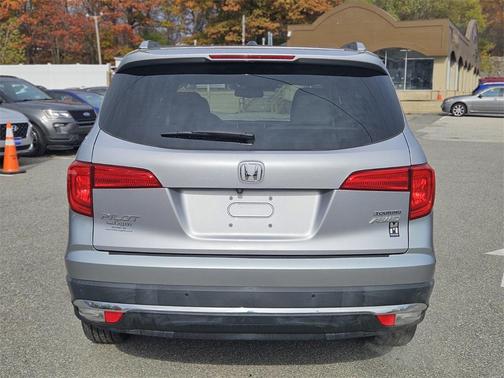 2018 Honda Pilot Touring