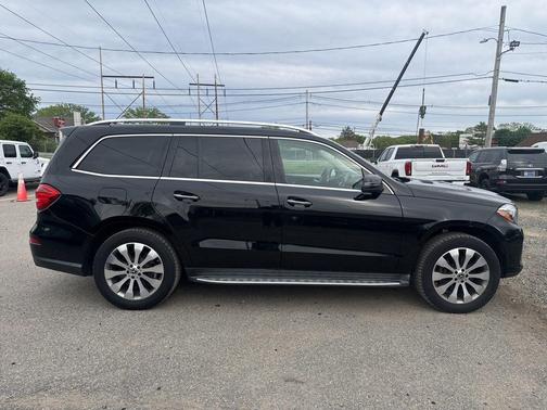Black 2019 Mercedes-Benz GLS 450 4MATIC