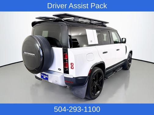 2020 Land Rover Defender 110 SE