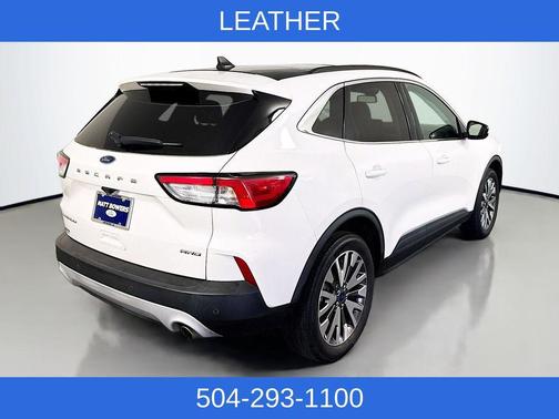 2022 Ford Escape Titanium