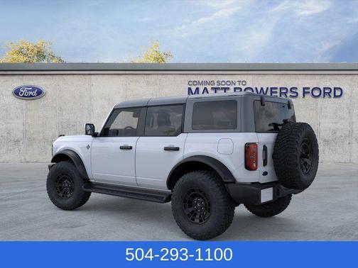 Oxford White 2026 Ford Bronco Outer Banks