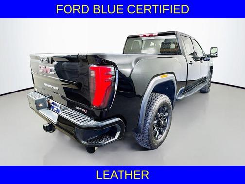 2024 GMC Sierra 2500 AT4