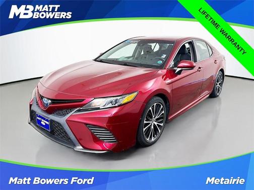 2018 Toyota Camry Hybrid SE