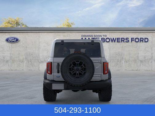 Avalanche Gray 2026 Ford Bronco Badlands