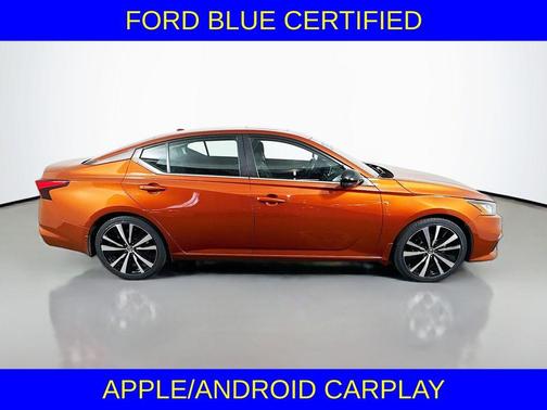 2022 Nissan Altima 2.0 SR