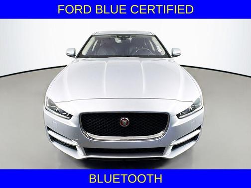 2017 Jaguar XE 25t Prestige