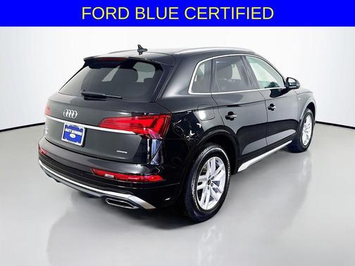 2023 Audi Q5 45 S line quattro Premium