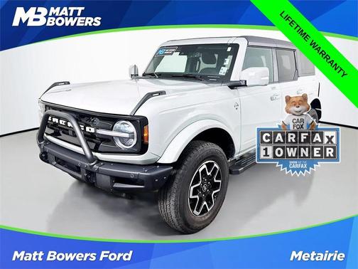 2023 Ford Bronco Outer Banks