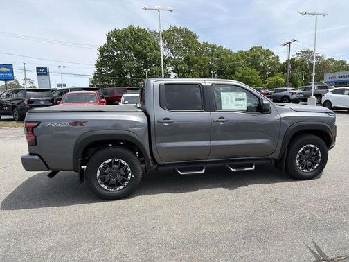 Gun Metallic 2026 Nissan Frontier PRO-4X