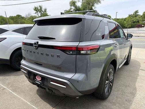 Boulder Gray Metallic 2026 Nissan Pathfinder Platinum