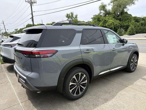 Boulder Gray Metallic 2026 Nissan Pathfinder Platinum