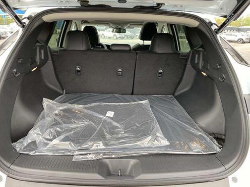 Everest White P 2026 Nissan Murano SL