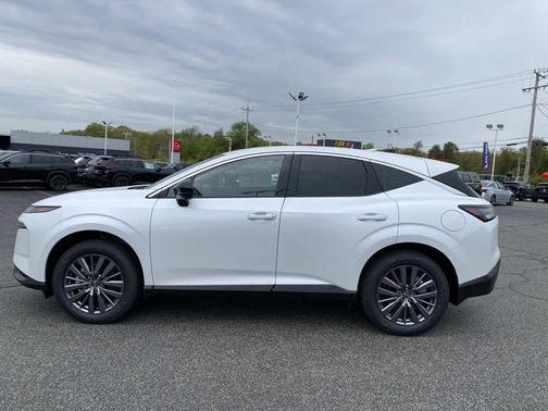 Everest White P 2026 Nissan Murano SL
