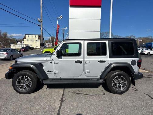 Silver Zynith Clearcoat 2024 Jeep Wrangler Sport