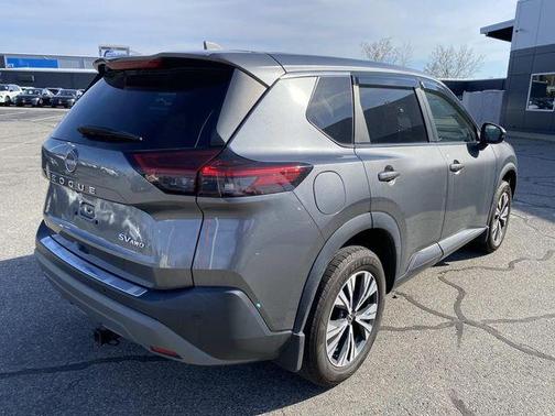 2022 Nissan Rogue SV