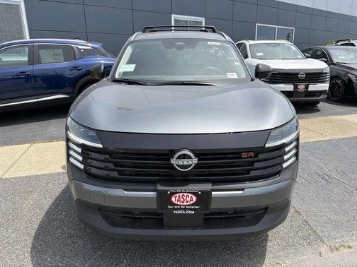Gun Metallic 2026 Nissan Kicks SR