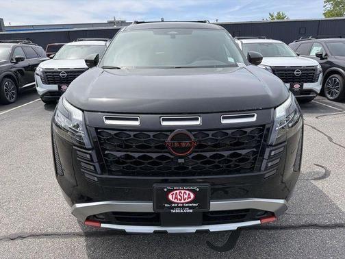 Black 2026 Nissan Pathfinder Rock Creek