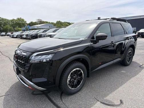 Black 2026 Nissan Pathfinder Rock Creek