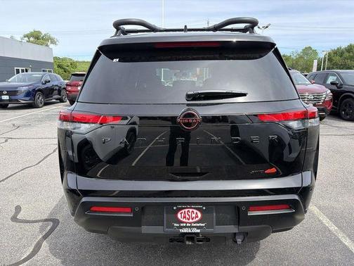 Black 2026 Nissan Pathfinder Rock Creek