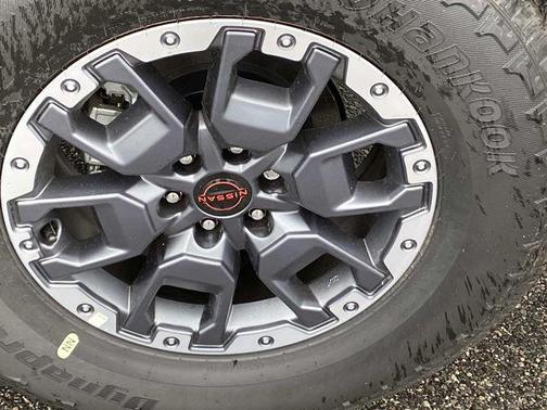 Green 2026 Nissan Frontier PRO-4X