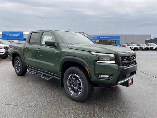 Green 2026 Nissan Frontier PRO-4X